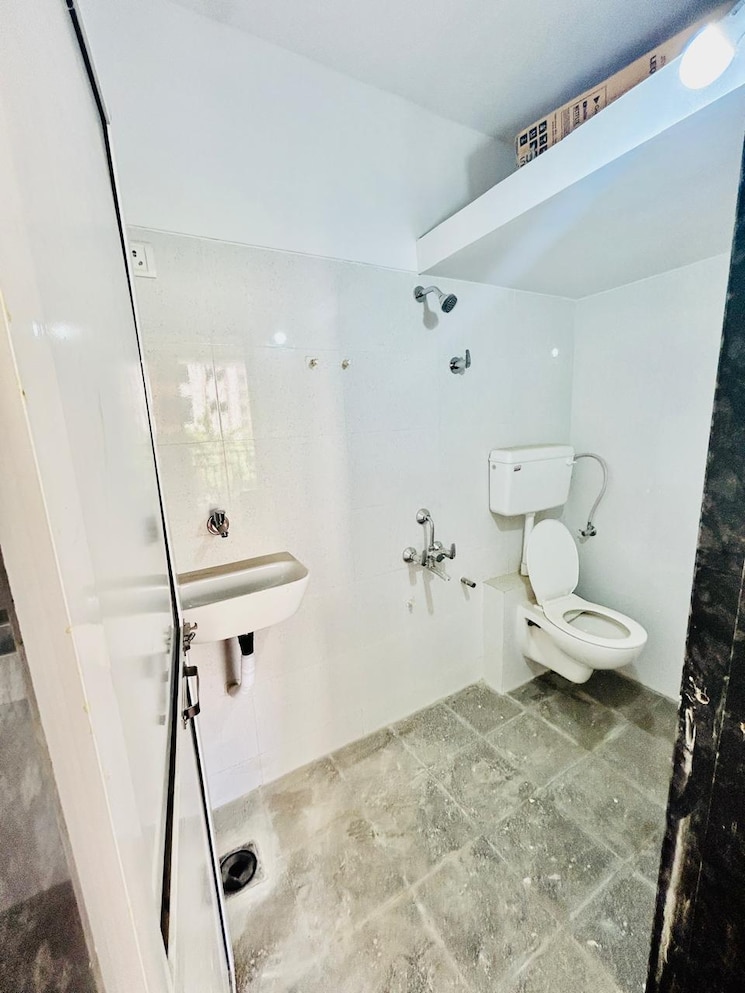 Bathroom, gurukrupa-pg-vatika 2 Bedroom 900 Sq.Ft. Apartment In Badlapur East Thane 8008219