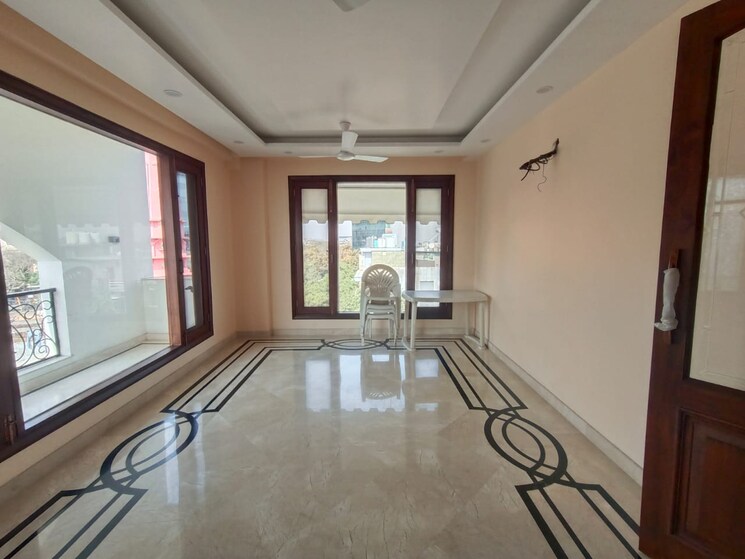 Room, ashok nagar 2 Bedroom 905 Sq.Ft. Builder Floor In Ashok Nagar Delhi 8008221