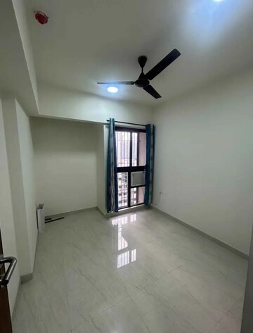 Bedroom in 1 BHK Apartment at Majiwada – for Rent