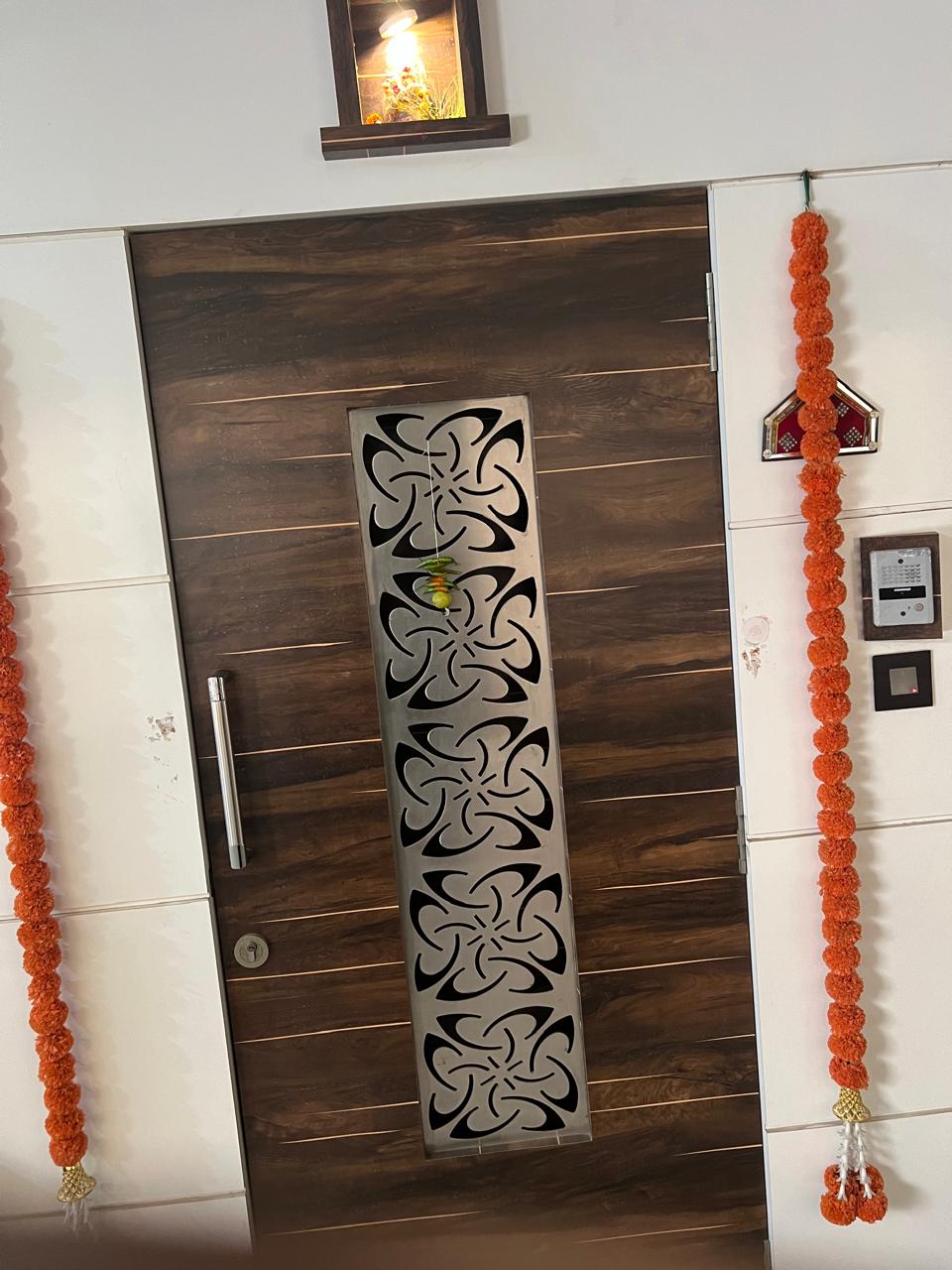 2 BHK + Pooja Room 586 Sq.Ft. Apartment in Dosti Vihar