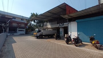 Parking in  Warehouse at Kakkanad – for Rent