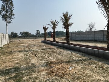 Plot Area in  Plot at Gomti Nagar – for Sale