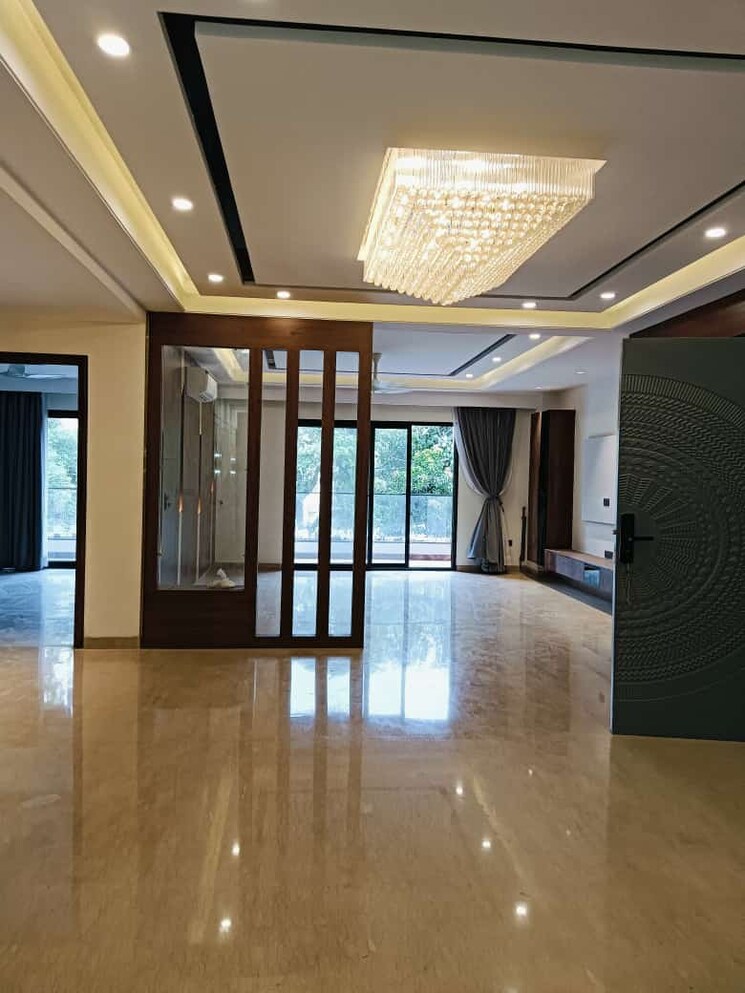 Master Bedroom, emaar-marbella 3 Bedroom 2250 Sq.Ft. Builder Floor In Sector 66 Gurgaon 8008265