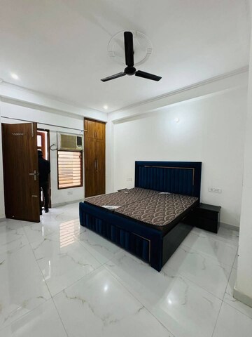 Bedroom in 2 BHK Builder Floor at Ansal Plaza Sector-23, Sector 23 – for Rent