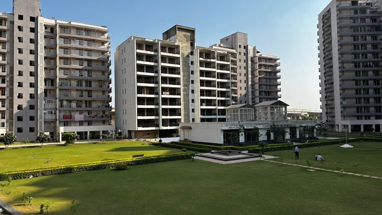 Exterior View, cosmos-express-99 3 Bedroom 1550 Sq.Ft. Apartment In Sector 99 Gurgaon 8008311