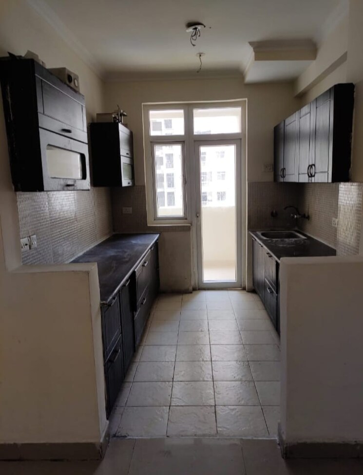 Kitchen, antriksh-nature 3 Bedroom 1750 Sq.Ft. Apartment In Sector 52 Noida 8008324