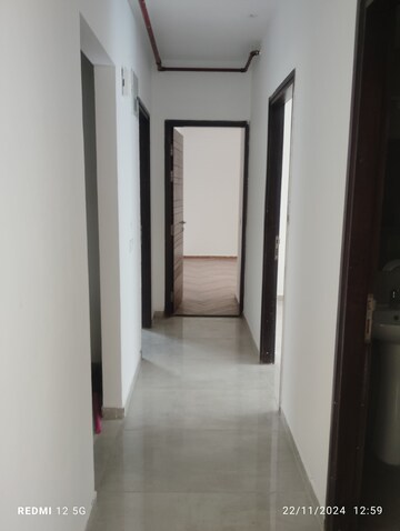 Building Lobby in 4 BHK Apartment at ATS Le Grandiose, Sector 150 – for Rent