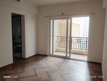 Room in 3 BHK Apartment at ACE Parkway, Sector 150 – for Rent