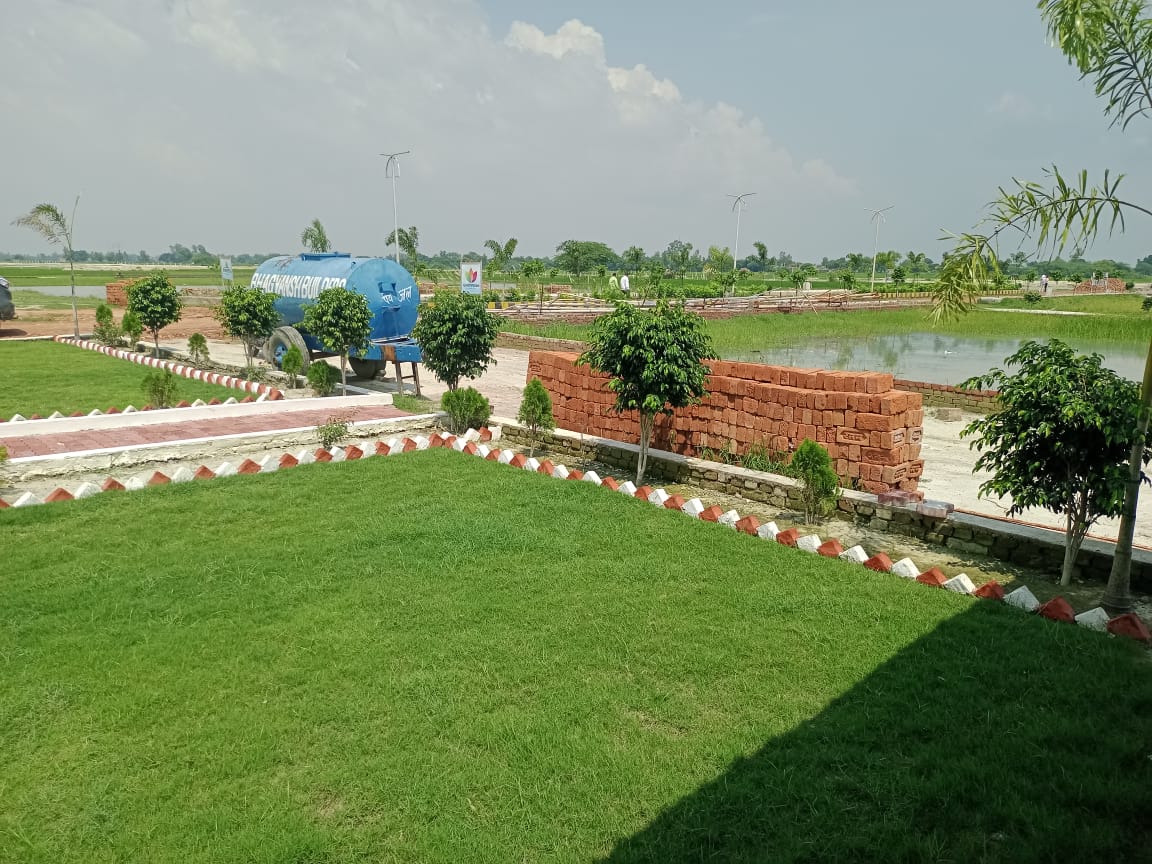 Plot For Sale in Pal Garden