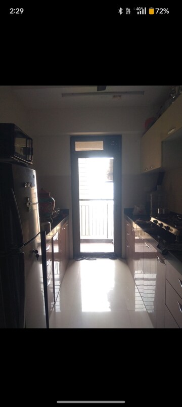 1.5 BHK Apartment For Rent in Lodha Splendora, Ghodbunder Road