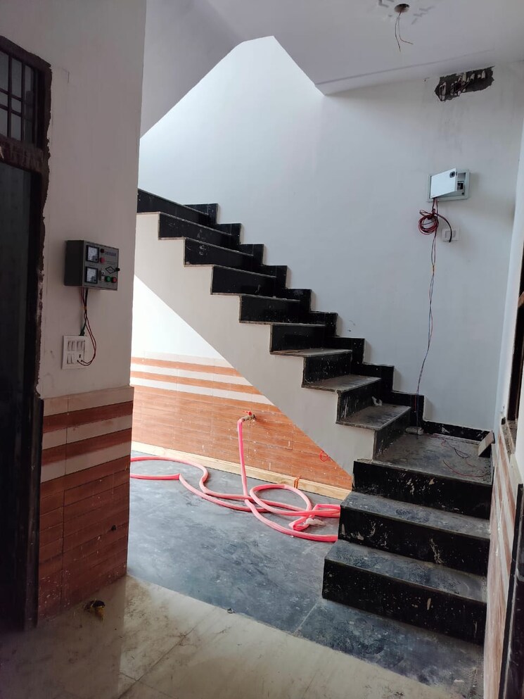 Exterior View, om-sai-enclave-chipiyana-buzurg  100 Sq.Yd. Plot In Chipiyana Buzurg Ghaziabad 8008422