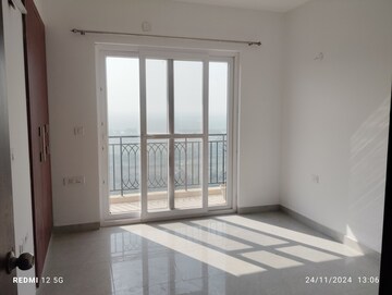 Room in 3 BHK Apartment at ATS Le Grandiose, Sector 150 – for Sale