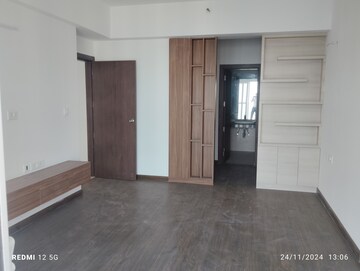 Room in 3 BHK Apartment at ATS Le Grandiose, Sector 150 – for Sale