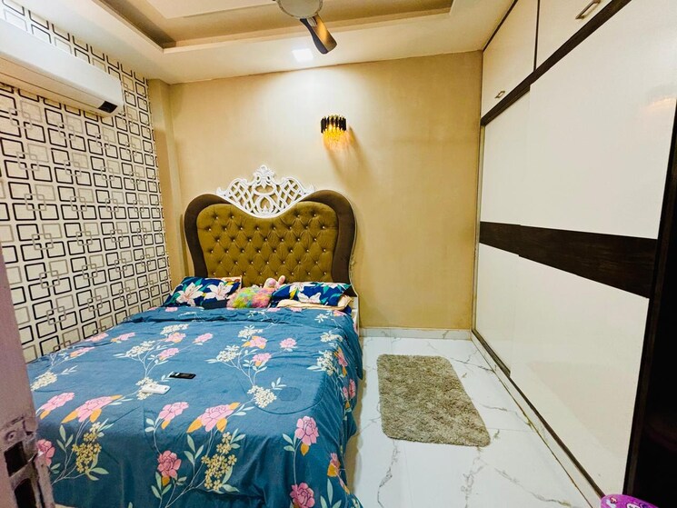 Bedroom, rohini sector 23 2 Bedroom 32 Sq.Mt. Builder Floor In Rohini Sector 23 Delhi 8008582