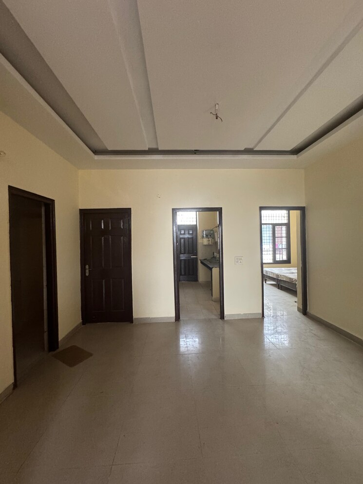 undefined, sector 117 3 Bedroom 200 Sq.Yd. Apartment In Sector 117 Mohali 8008596