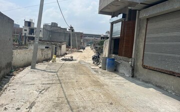 Plot For Sale in Oneiric Pacific Residency, Sector 81