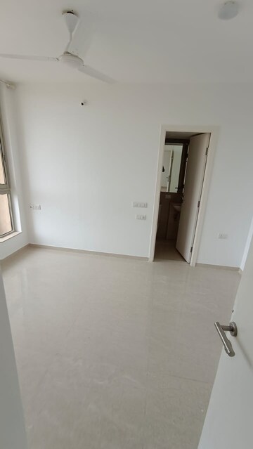  1 BHK Apartment at Hiranandani Estate Solitaire C, Ghodbunder Road – for Rent