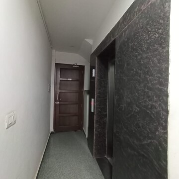 Master Bedroom in 2 BHK Builder Floor at Sector 46 – for Rent
