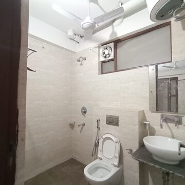 Bathroom in 2 BHK Builder Floor at Sector 46 – for Rent