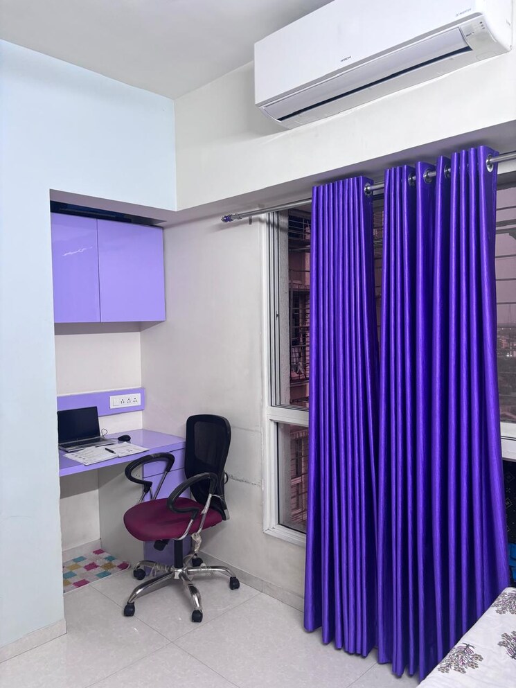 Master Bedroom, regency-towers 2 Bedroom 800 Sq.Ft. Apartment In Kavesar Thane 8008789