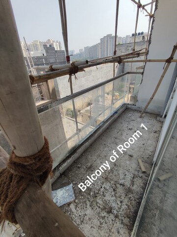 Master Bedroom in 2 BHK Apartment at Sector 4, Greater Noida – for Rent