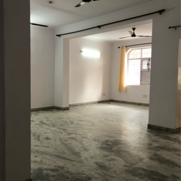 Room in 1.5 BHK Villa at Sector 21 – for Rent