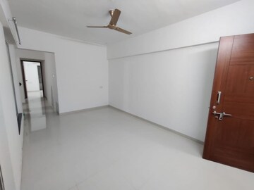 Room in 2 BHK Apartment at Nisarg Hill Crest, Ravet – for Rent