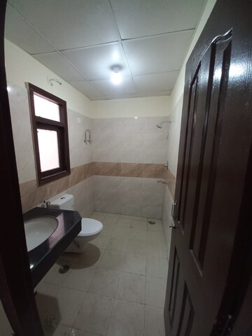 Kitchen in 2.5 BHK Apartment at Wave Floors, Mahurali – for Rent