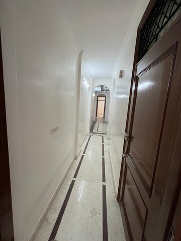Building Lobby in 3 BHK Builder Floor at Malviya Nagar – for Sale
