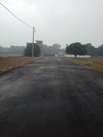  Plot For Sale in Gosainganj