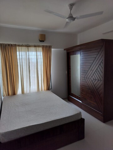 Master Bedroom in 2 BHK Apartment at Shree Venkatesh Graffiti Glover, Keshav Nagar – for Rent