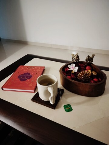 Furnished Amenities in 2 BHK Apartment at Shree Venkatesh Graffiti Glover, Keshav Nagar – for Rent