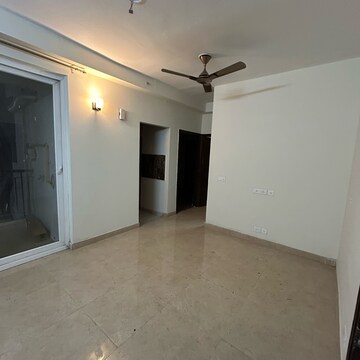 Room in 3 BHK Apartment at Amrapali Riverview, Amrapali Leisure Valley – for Rent