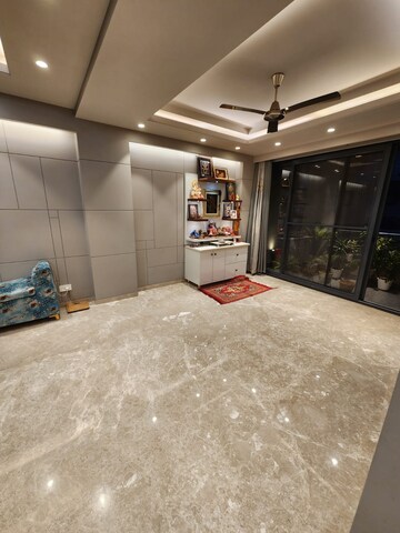 Parking in 4 BHK Apartment at Greater Kailash ii – for Rent