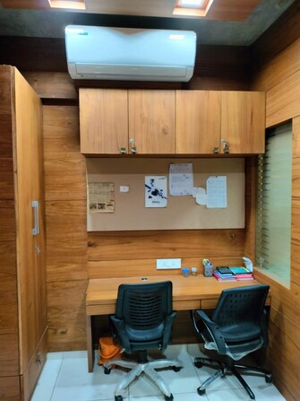 Commercial Office Space 490 Sq.Ft. For Rent in Manekbaug Ahmedabad  8009119