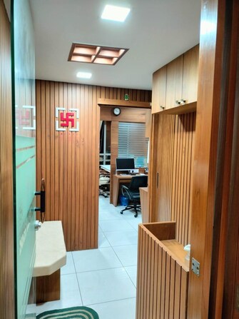 Commercial Office Space 490 Sq.Ft. For Rent in Manekbaug Ahmedabad  8009119