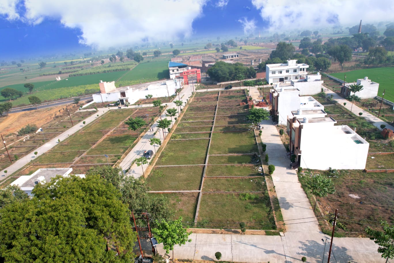 Plot For Sale in Mascot Soho Sports City