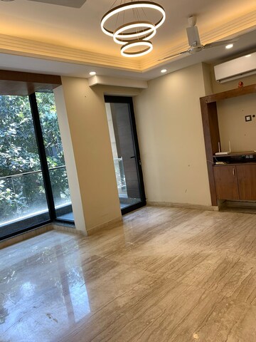 Room in 3 BHK Builder Floor at Ansal Sushant Lok I, Sector 43 – for Rent