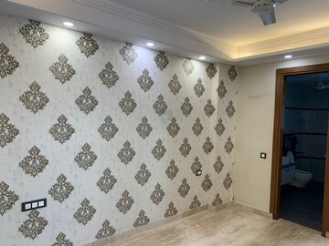Room in 3 BHK Builder Floor at Ansal Sushant Lok I, Sector 43 – for Rent