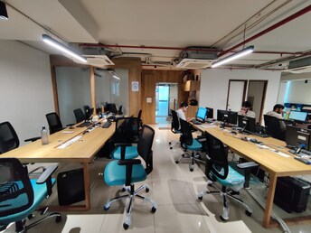 Commercial Office Space 1278 Sq.Ft. For Rent in Sg Highway Ahmedabad  8009240