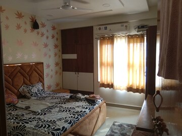 Living Room in 2 BHK Apartment at Bhind Road – for Rent