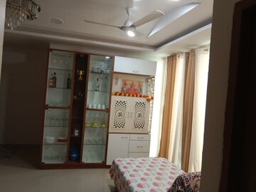 Bedroom in 2 BHK Apartment at Bhind Road – for Rent
