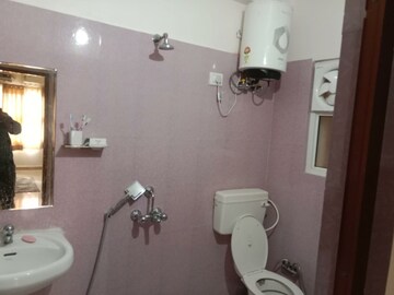 Bathroom in 2 BHK Apartment at Bhind Road – for Rent