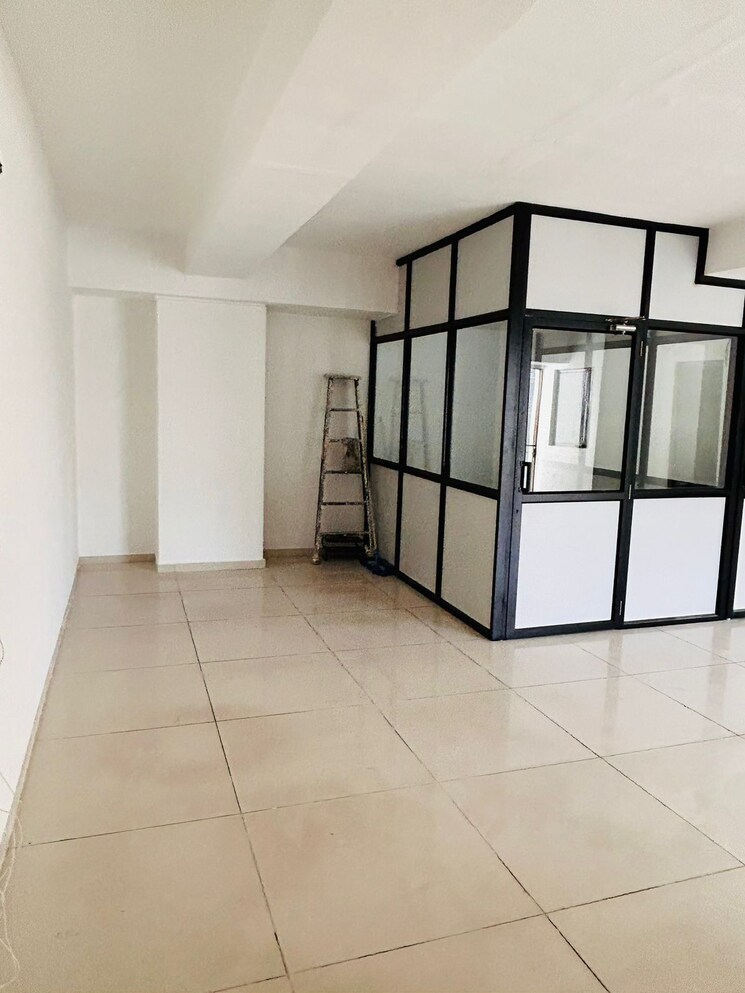 Team Area, prahlad nagar Commercial Office Space 1080 Sq.Ft. In Prahlad Nagar Ahmedabad 8009258
