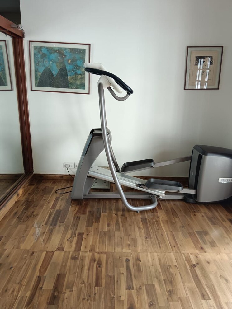 Gym, richmond town 3 Bedroom 3646 Sq.Ft. Apartment In Richmond Town Bangalore 8009337