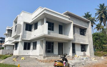 4 BHK Villa For Sale in Mannuthy