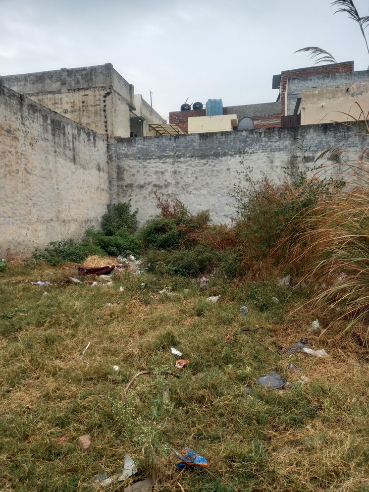 undefined, shiva-enclave-zirakpur  108 Sq.Yd. Plot In Patiala Road Zirakpur 8009372