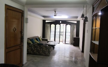 2 BHK Independent House For Rent in New Bel Road