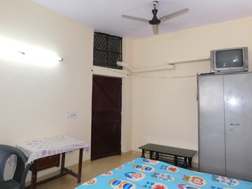 Bedroom in 1 RK Builder Floor at Lajpat Nagar – for Rent