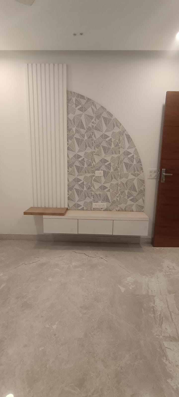 3.5 BHK + Pooja Room,Servant Room,Study Room,Extra Room Apartment For Sale in Ultra Luxury Apartment 